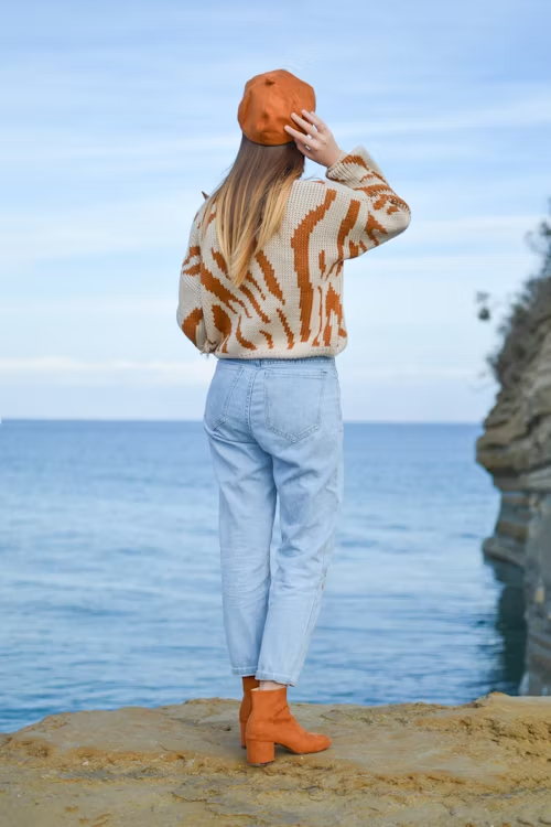 Knitwear: Cozy and Stylish Pieces for Comfort and Fashion